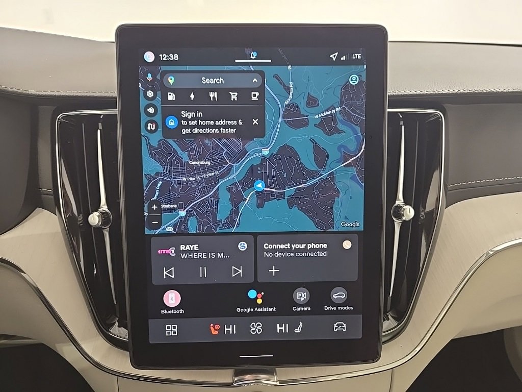 New 2026 Volvo XC60 T8 Ultra w/ Protection Package Premier image 16