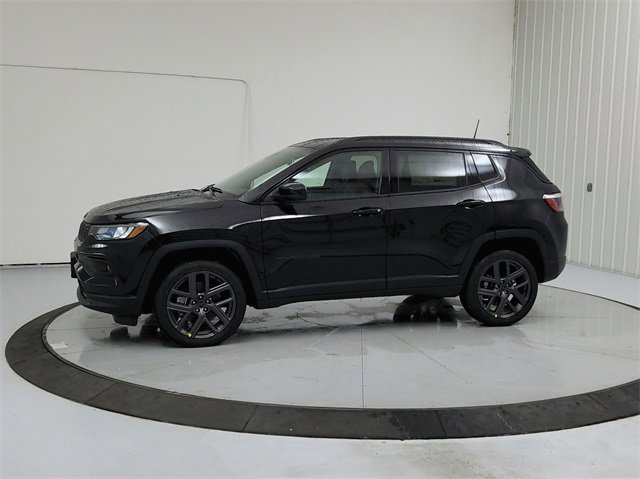 New 2026 Jeep Compass Latitude image 4