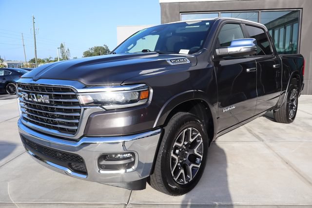 Used 2026 RAM 1500 Laramie AWD/4WD image 8