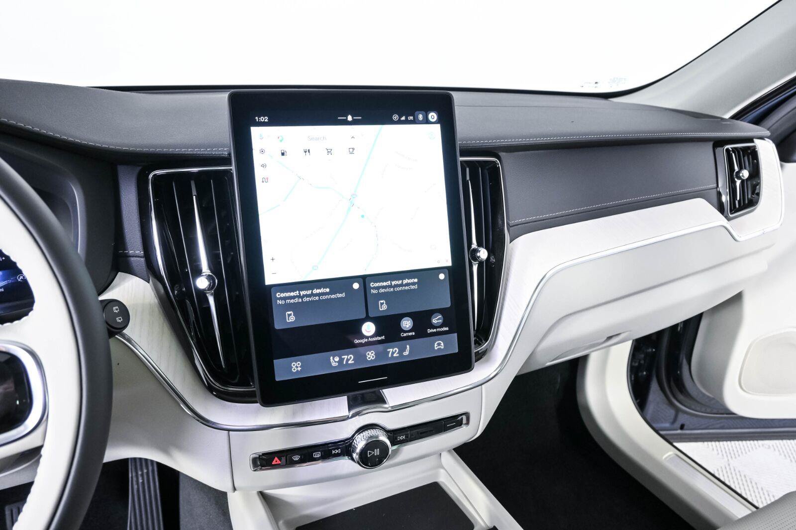 New 2027 Volvo XC60 B5 Ultra AWD/4WD image 13