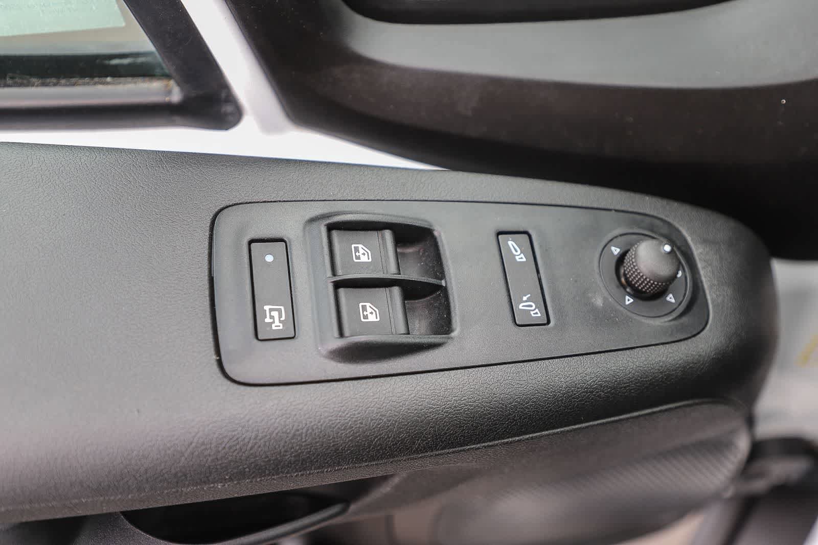 Used 2024 RAM ProMaster 2500 w/ Convenience Group FWD image 20