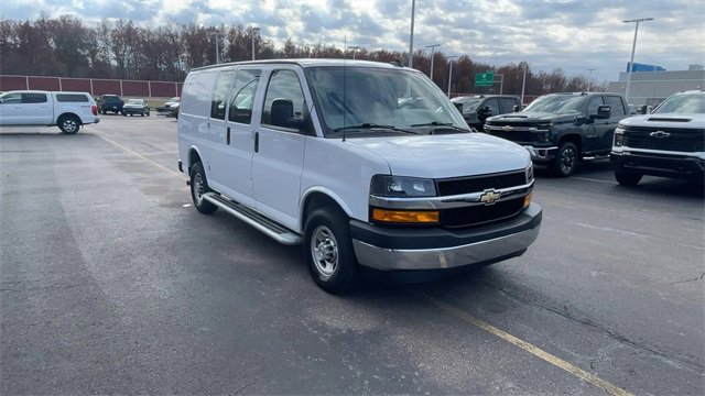 Used 2024 Chevrolet Express 2500 w/ Driver Convenience Package image 2