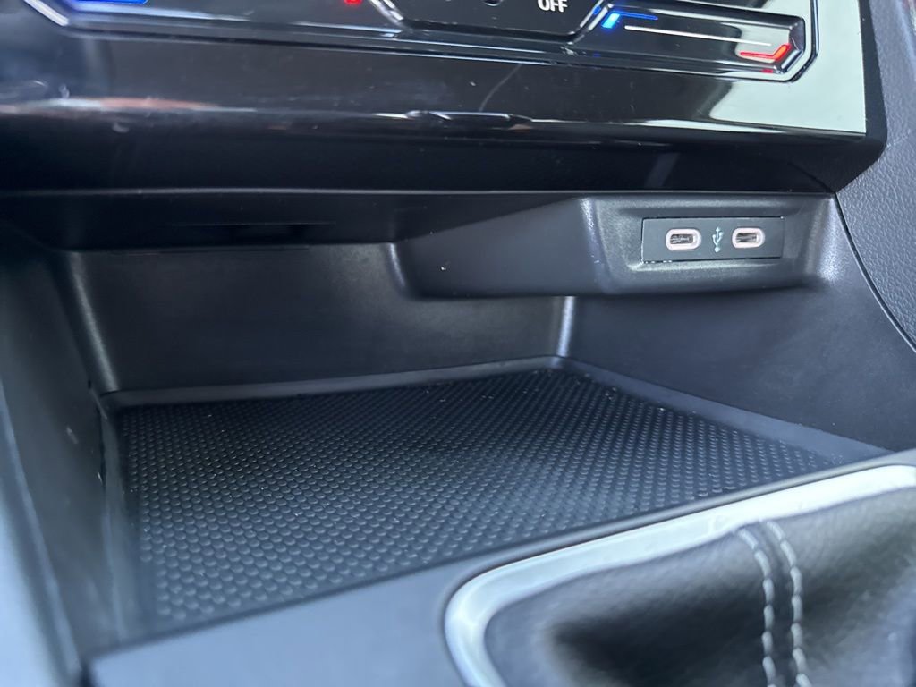 Certified 2025 Volkswagen Jetta S FWD image 22