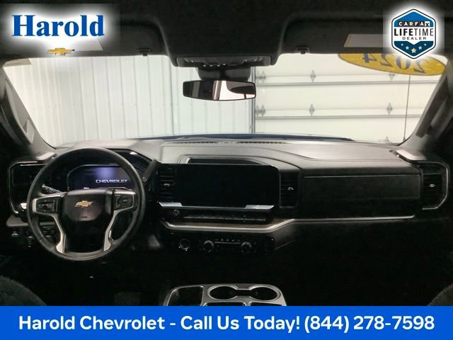 Used 2024 Chevrolet Silverado 1500 LT image 16