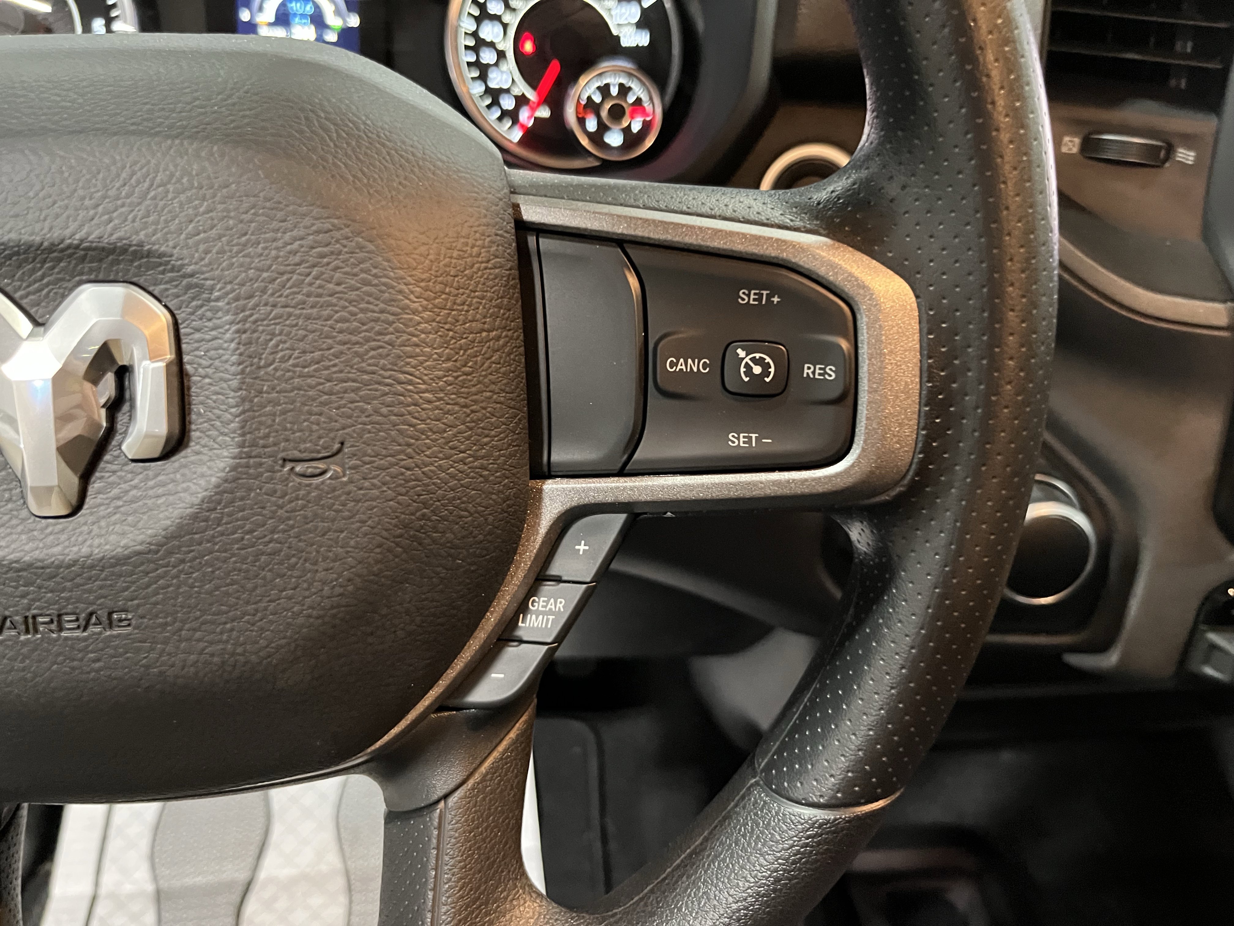 Certified 2024 RAM 2500 Tradesman w/ Towing Technology Group image 15