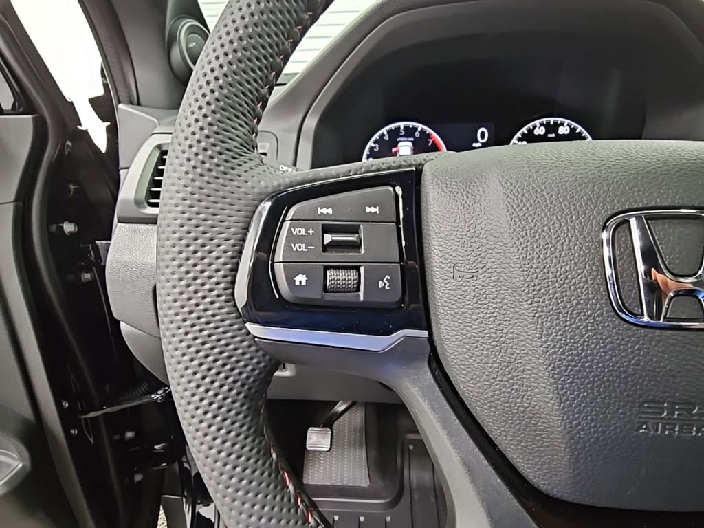 New 2026 Honda Ridgeline Black Edition image 28