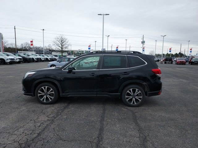 Used 2023 Subaru Forester Limited image 7