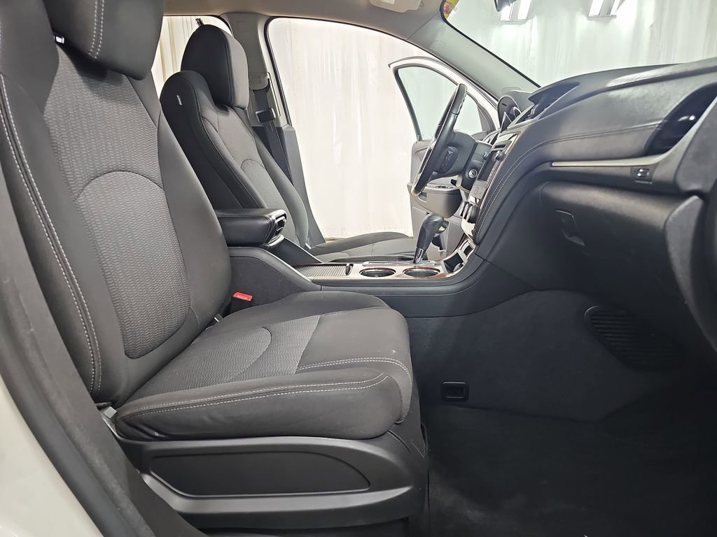 Used 2014 Chevrolet Traverse LT w/ All-Star Edition image 13