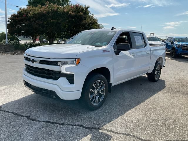 Used 2024 Chevrolet Silverado 1500 RST w/ Z71 Off-Road Package AWD/4WD image 1