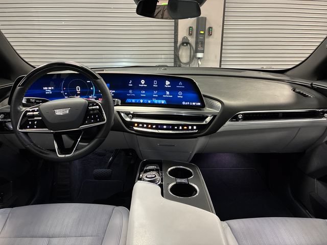 Used 2024 Cadillac Lyriq Sport RWD image 12