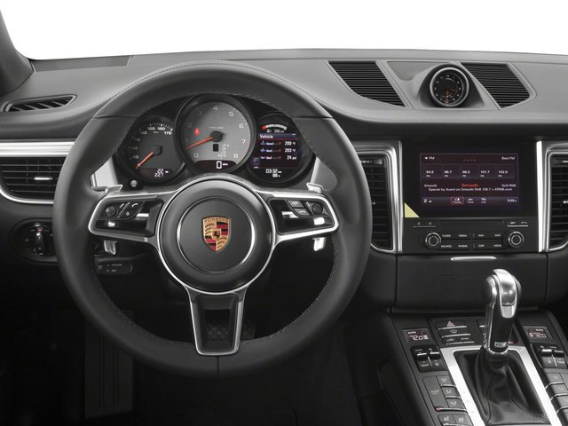 Used 2018 Porsche Macan GTS AWD/4WD image 7
