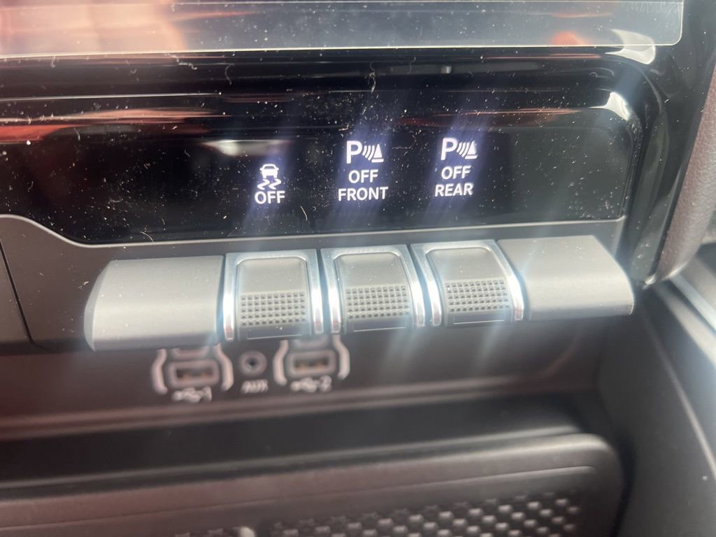 New 2026 RAM 1500 4x4 Crew Cab image 29