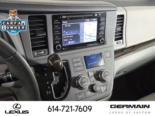 Used 2018 Toyota Sienna XLE w/ XLE Navigation Package image 27