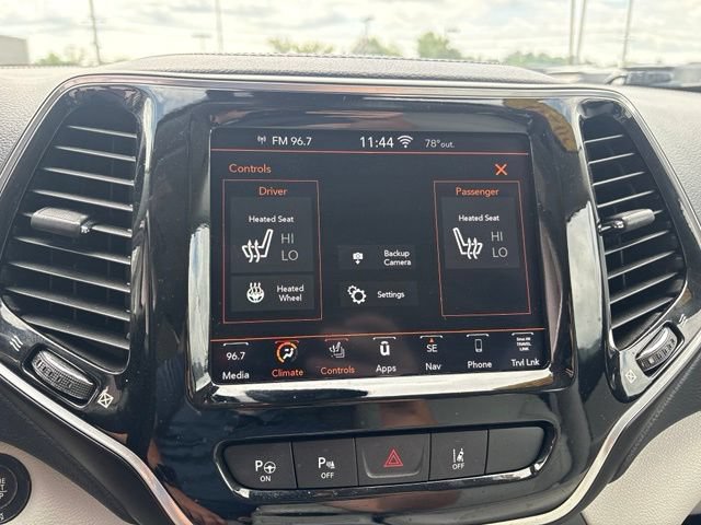 Used 2020 Jeep Cherokee Limited w/ Technology Group FWD image 18