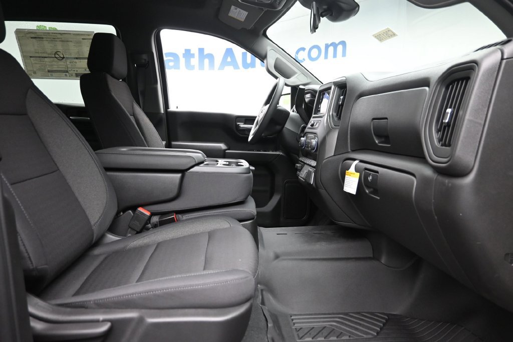 New 2026 Chevrolet Silverado 1500 Custom Trail Boss AWD/4WD image 9