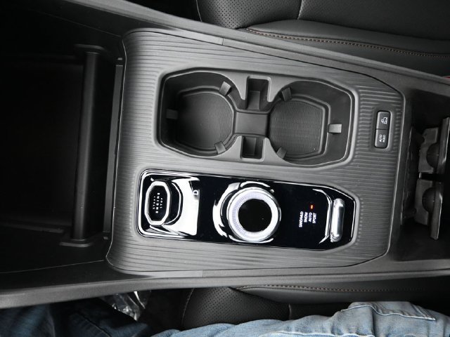 New 2026 Jeep Cherokee Limited AWD/4WD image 32