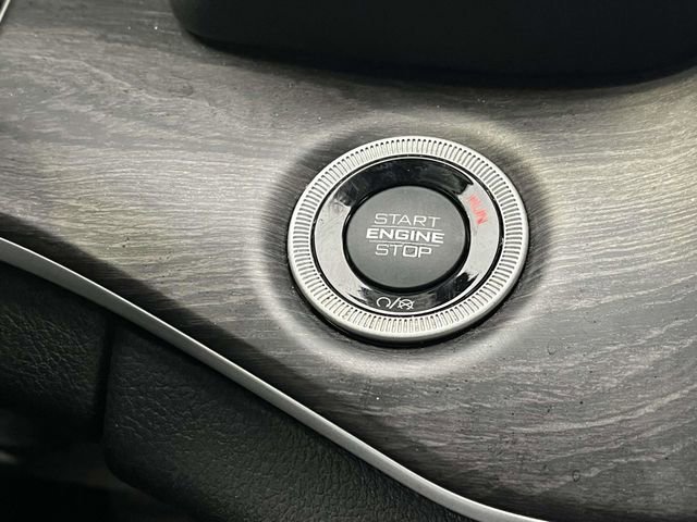 Used 2022 Jeep Grand Cherokee L Limited w/ MOPAR Finishing Package image 35