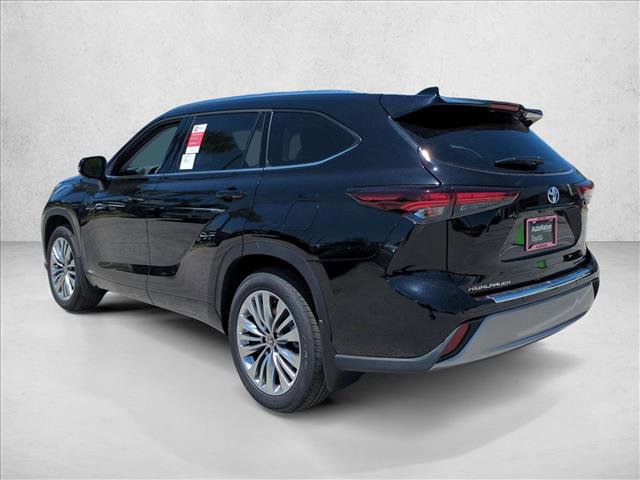 New 2026 Toyota Highlander Platinum AWD/4WD image 9