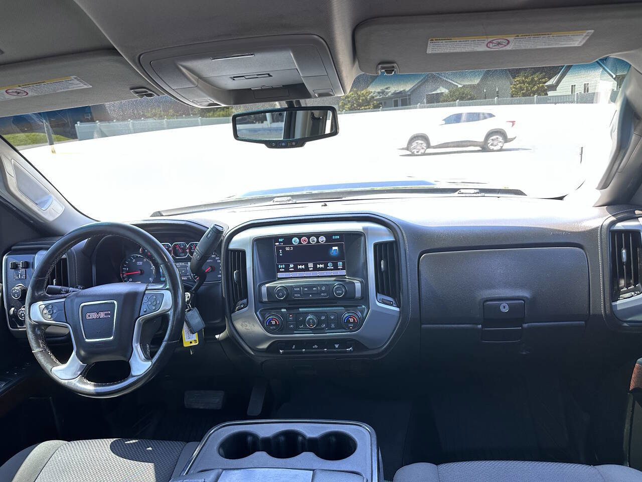 Used 2019 GMC Sierra 2500 SLE w/ SLE Preferred Package AWD/4WD image 15