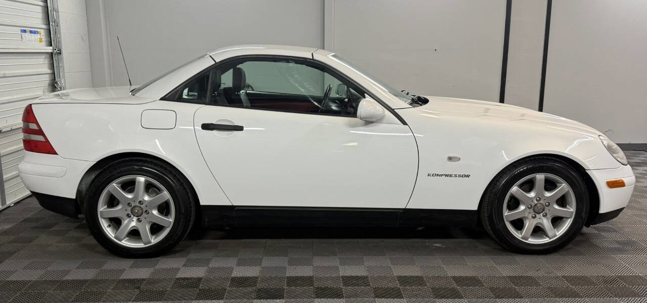 Used 1998 Mercedes-Benz SLK 230 image 3