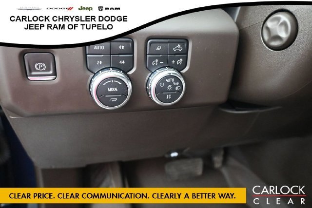 Used 2022 GMC Sierra 1500 Denali AWD/4WD image 17