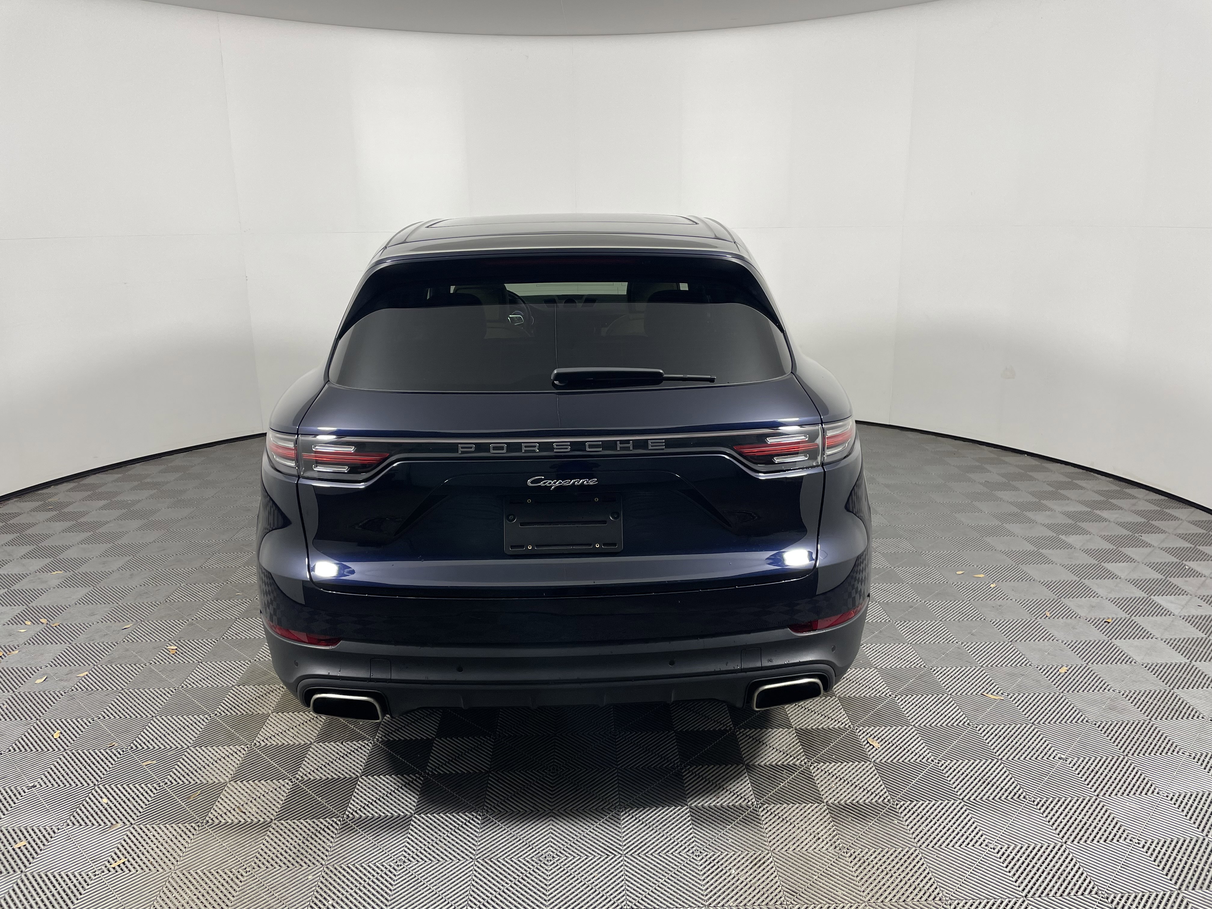 Certified 2021 Porsche Cayenne image 6