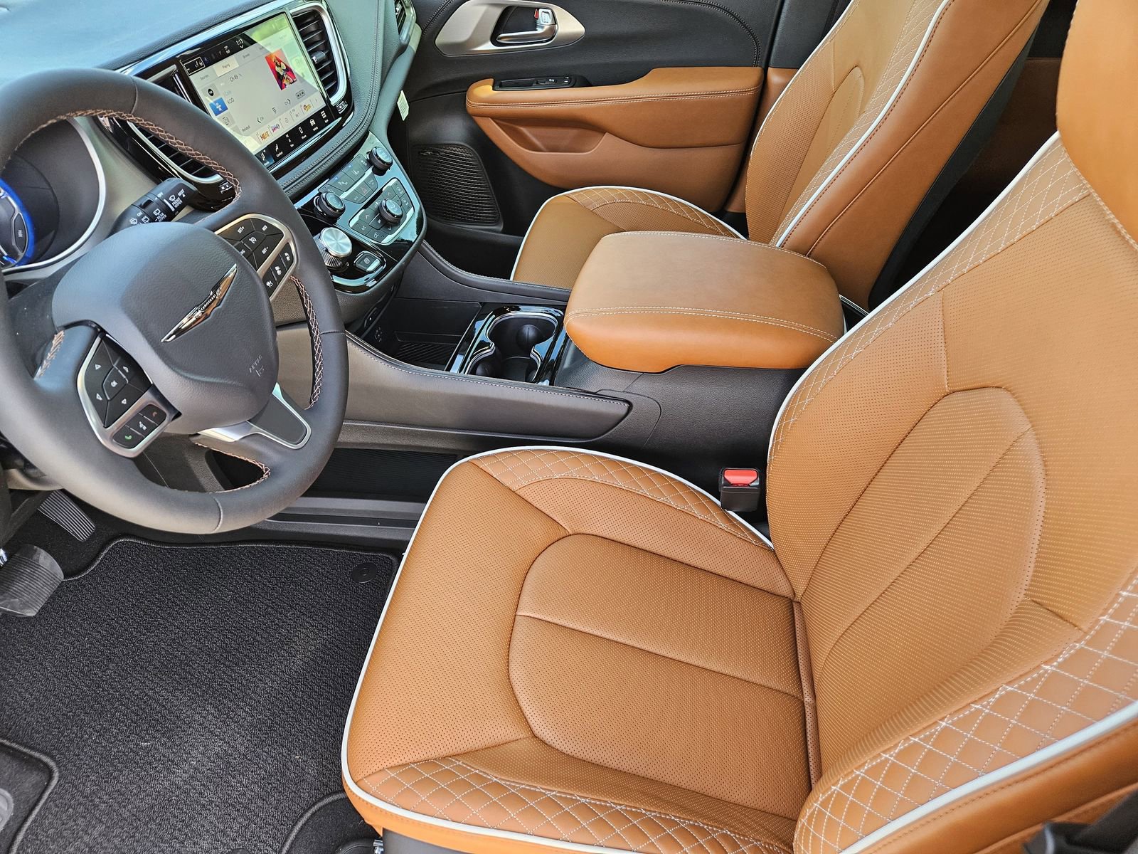 New 2026 Chrysler Pacifica Pinnacle FWD image 15