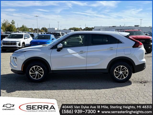 Used 2022 Mitsubishi Eclipse Cross ES image 2