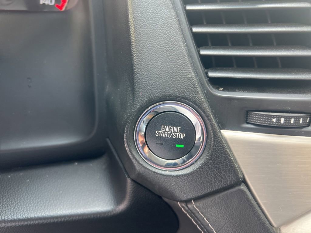 Used 2016 GMC Yukon Denali w/ Open Road Package image 37