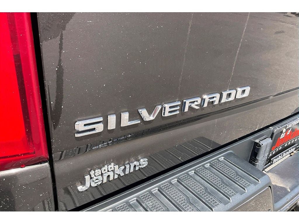 Used 2021 Chevrolet Silverado 3500 High Country w/ Z71 Off-Road Package AWD/4WD image 33