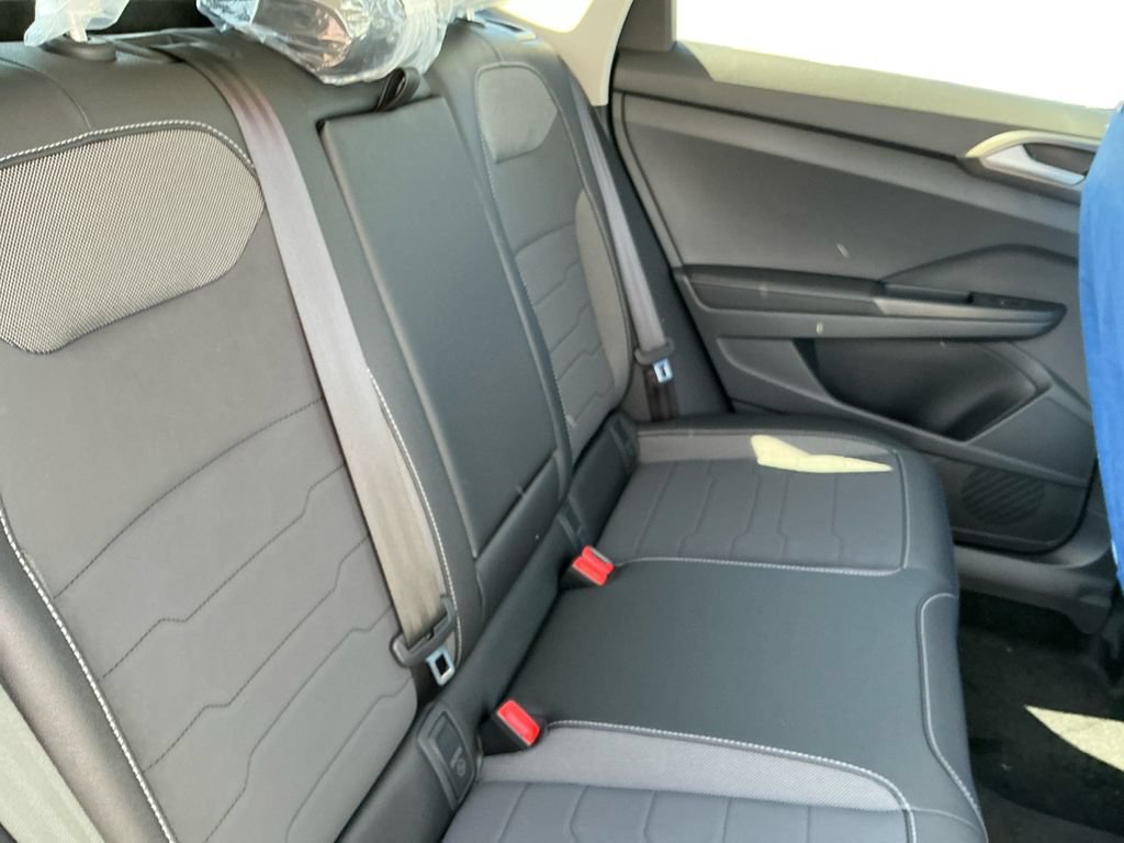 New 2026 Volkswagen Taos SE AWD/4WD image 19