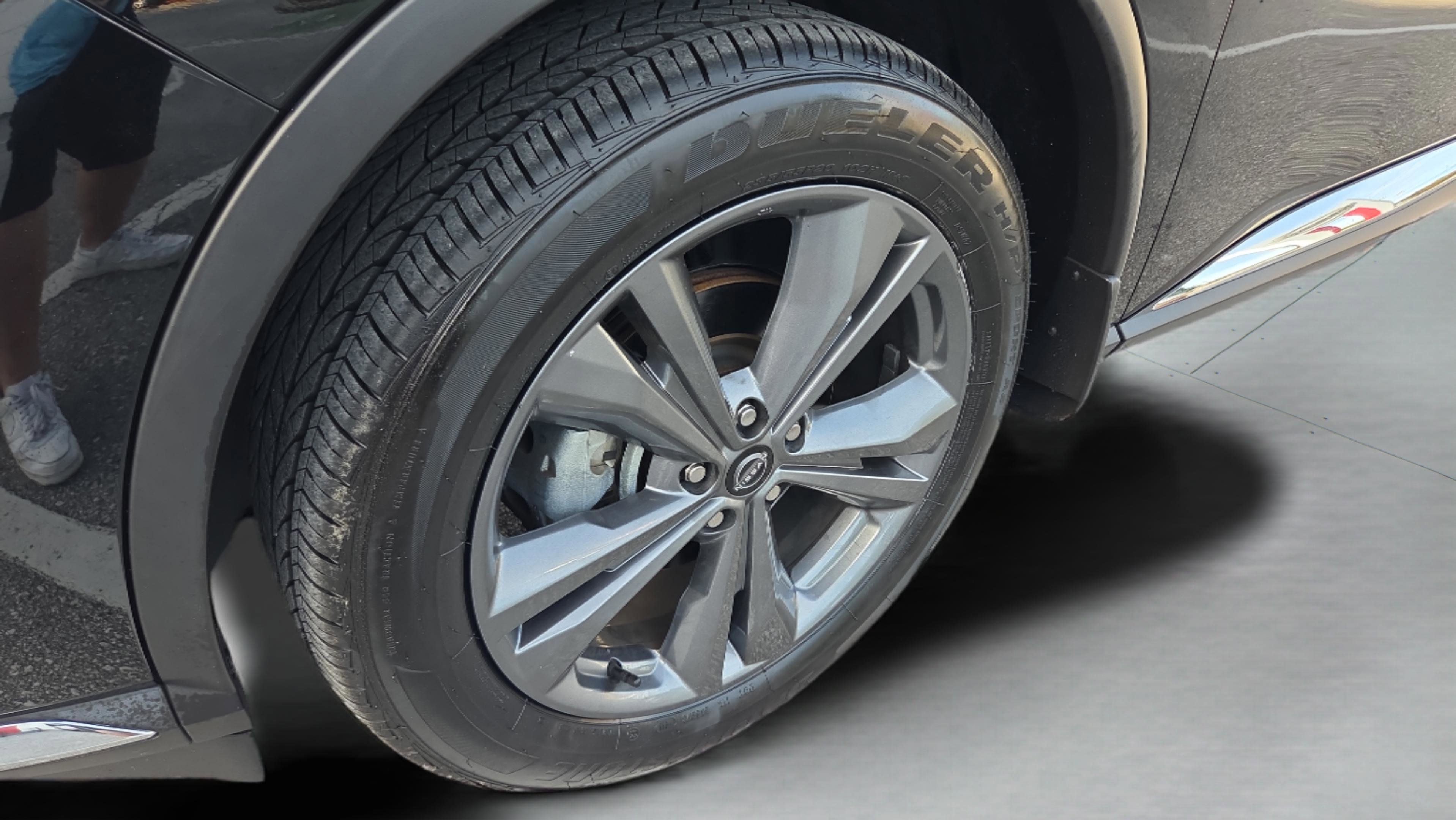 Used 2023 Nissan Murano Platinum w/ Cargo Package FWD image 30