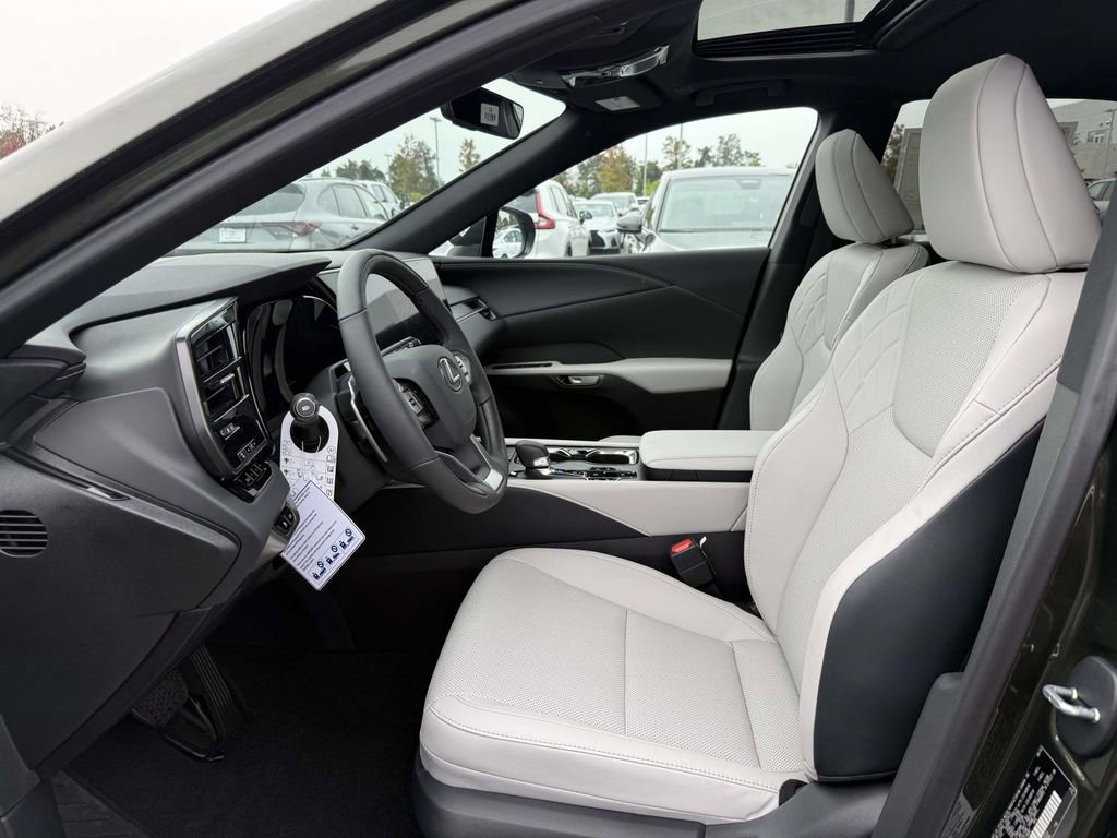 New 2025 Lexus RX 350 Premium image 12