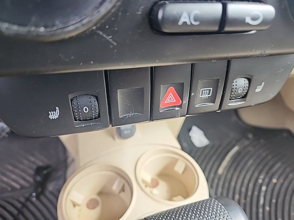 Used 2003 Volkswagen Beetle GLS FWD image 14