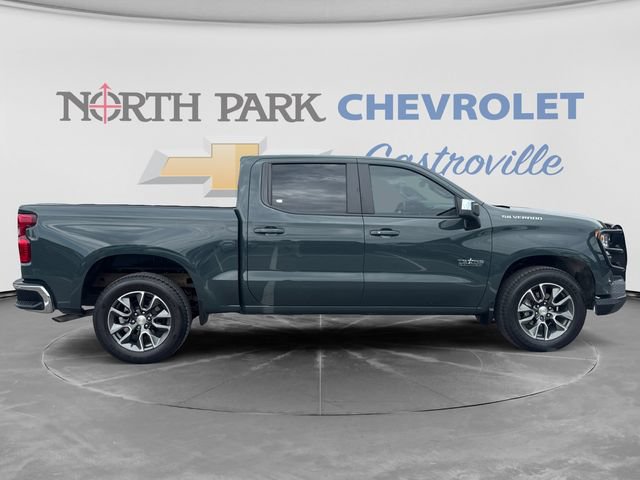 Used 2025 Chevrolet Silverado 1500 LT RWD image 2