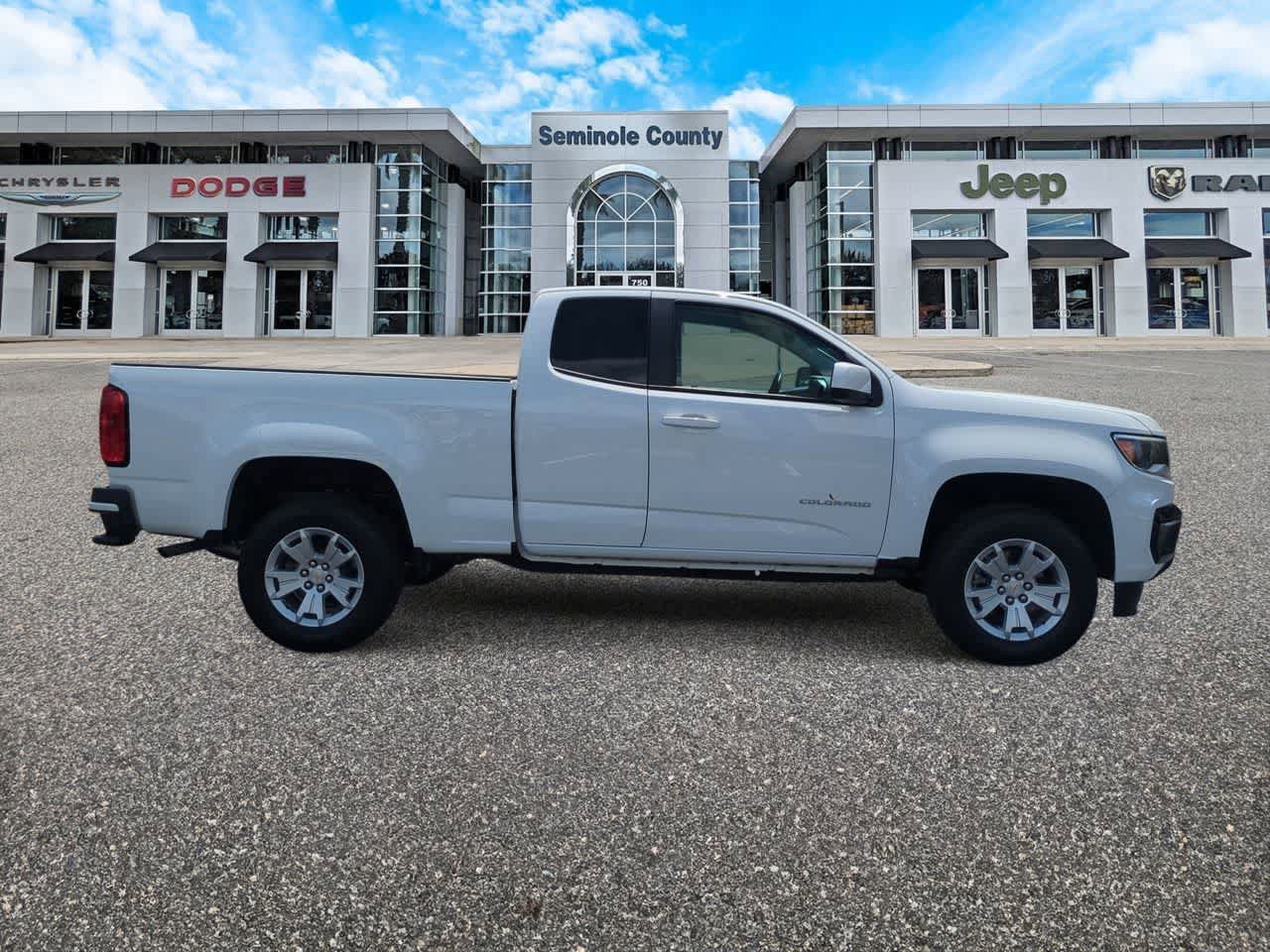 Used 2022 Chevrolet Colorado LT w/ Fleet Safety Package RWD image 9
