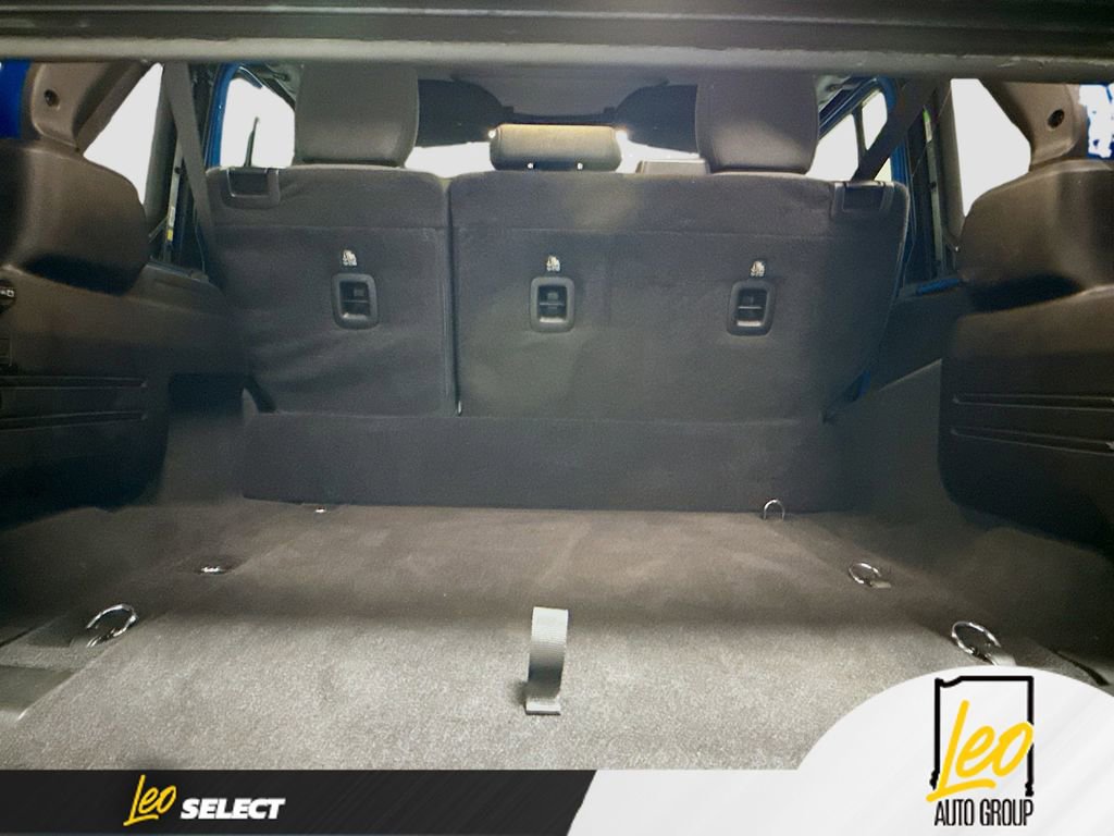 Used 2024 Jeep Wrangler Unlimited Sahara AWD/4WD image 27