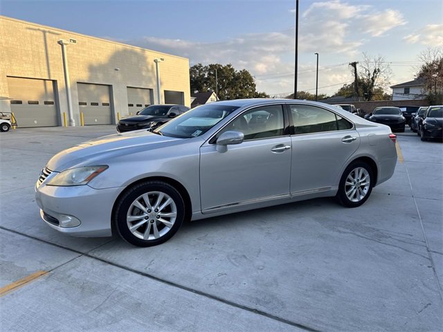 Used 2010 Lexus ES 350 image 3