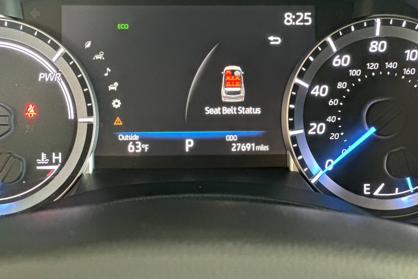 Used 2023 Toyota Highlander LE AWD/4WD image 20