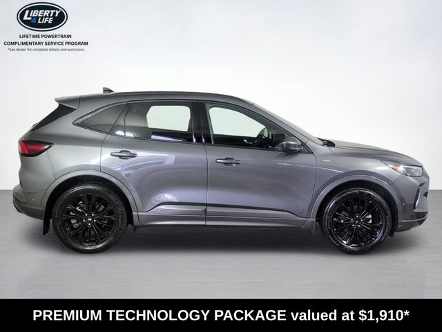 Used 2023 Ford Escape ST-Line Elite w/ Premium Technology Package AWD/4WD image 2