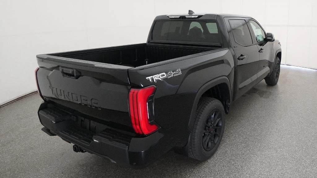 Used 2026 Toyota Tundra SR5 AWD/4WD image 8