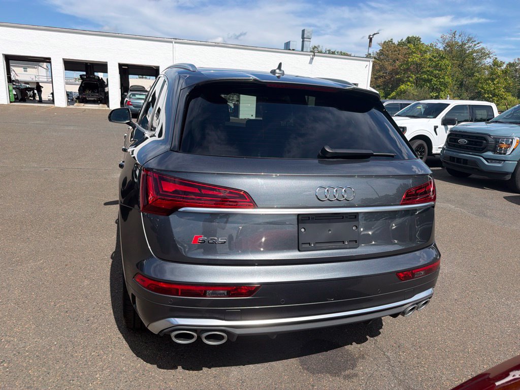 Used 2023 Audi SQ5 Premium Plus w/ Premium Plus Package AWD/4WD image 5