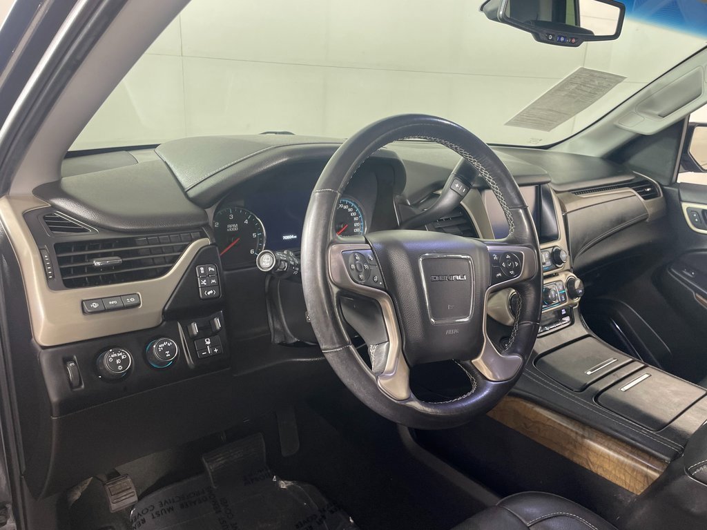 Used 2018 GMC Yukon Denali w/ Denali Ultimate Package image 14