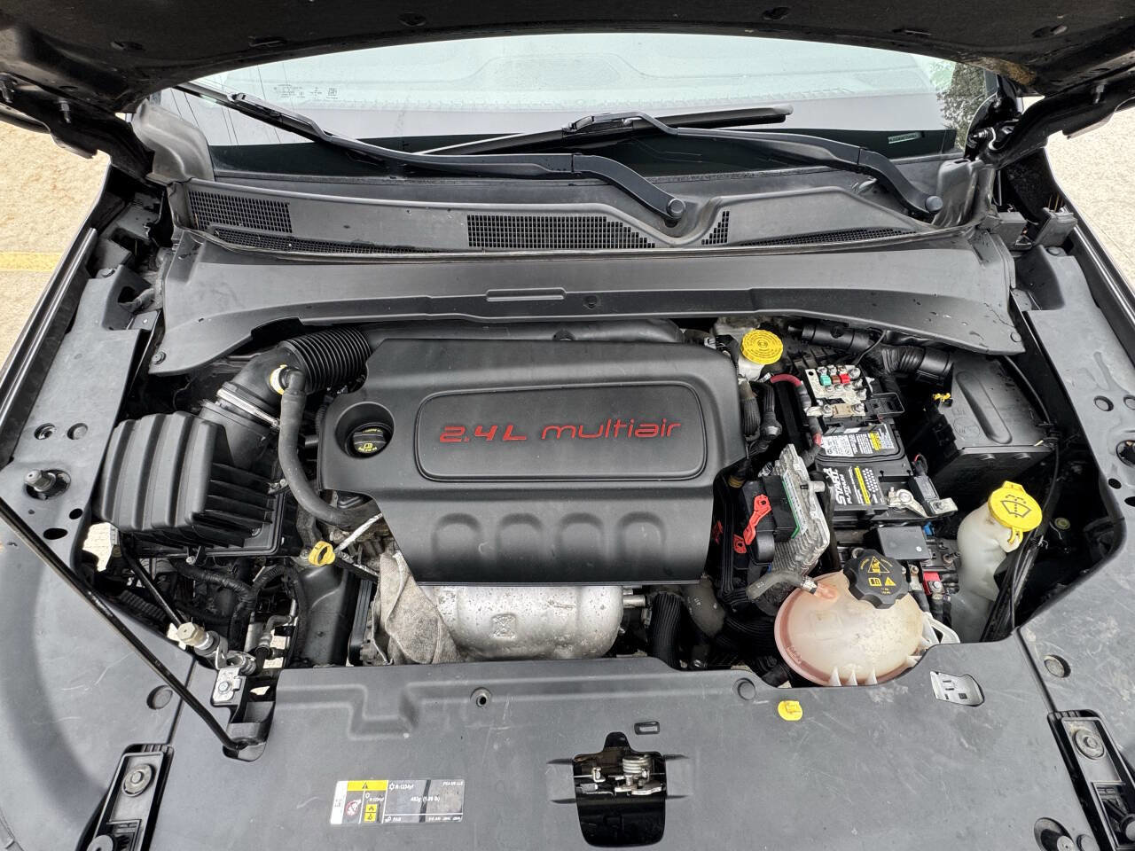 Used 2019 Jeep Compass Limited AWD/4WD image 2