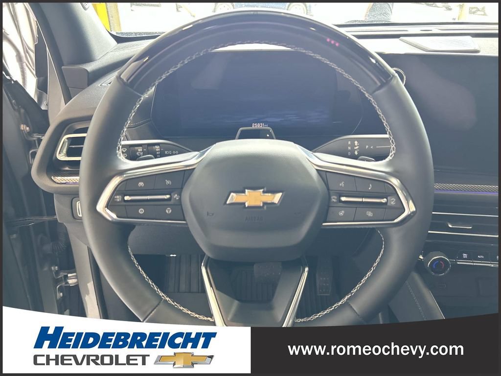 Used 2025 Chevrolet Traverse High Country w/ LPO, Floor Liner Package AWD/4WD image 18