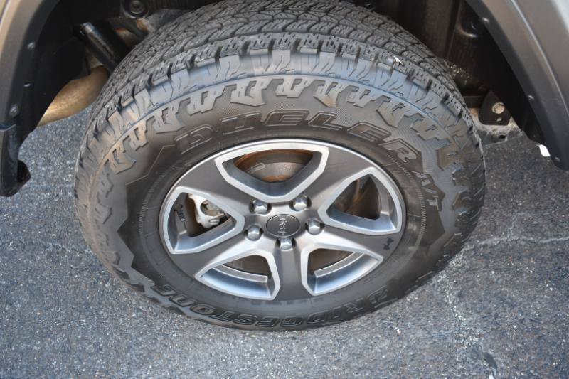 Used 2020 Jeep Wrangler Unlimited Sport S AWD/4WD image 24