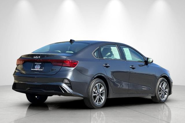 Used 2023 Kia Forte LXS FWD image 4