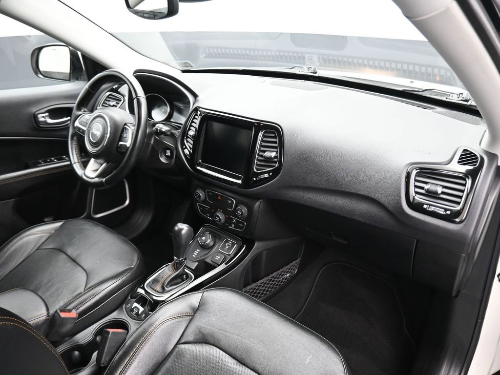 Used 2020 Jeep Compass Limited image 38