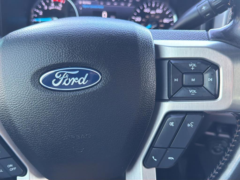 Used 2020 Ford F350 Platinum w/ FX4 Off-Road Package image 21
