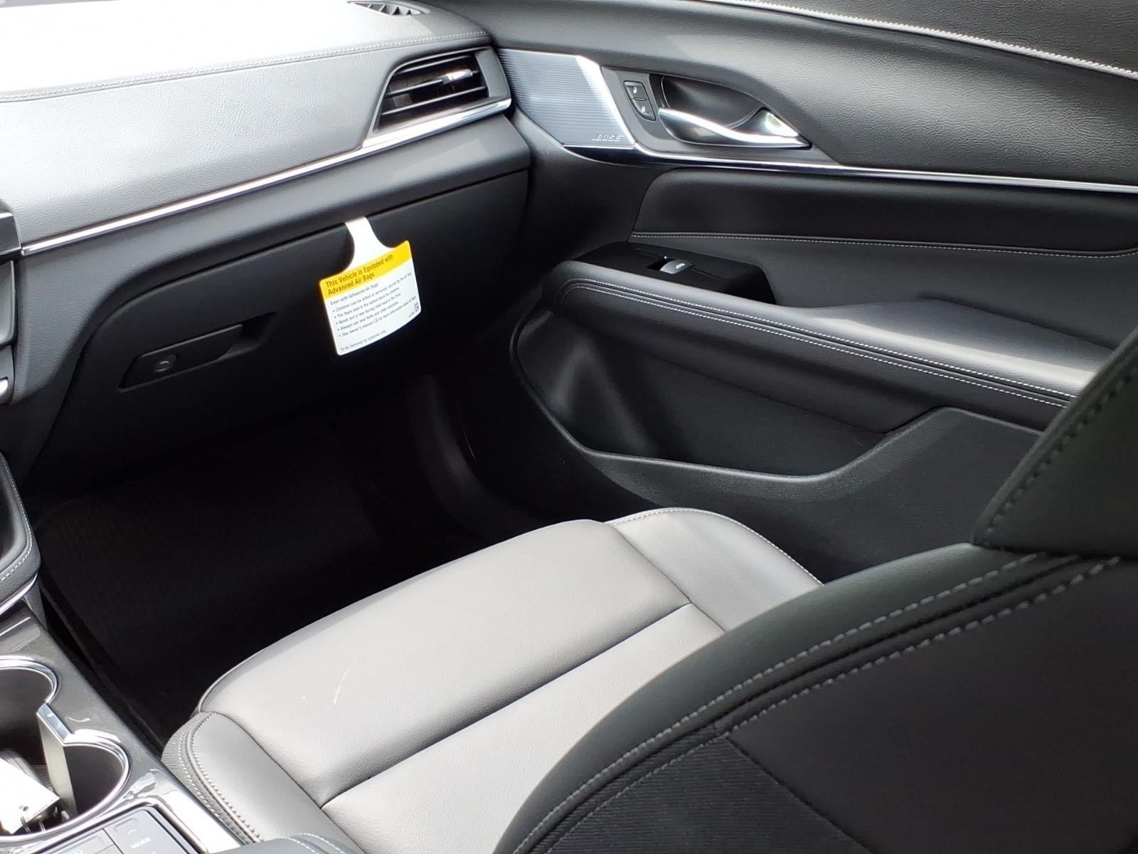New 2026 Cadillac CT4 Luxury w/ Sun And Sound Package AWD/4WD image 10